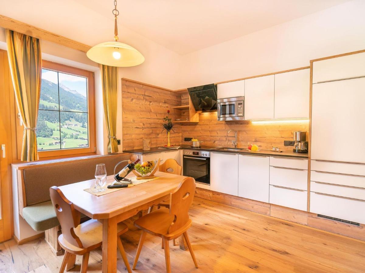 Amazing Apartment in Neustift im Stubaital near Ski Lift Exterior foto